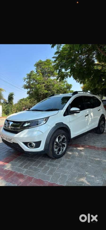 Honda Br-v 1.5 V Cvt Style Edition I-vtec, 2017, Petrol