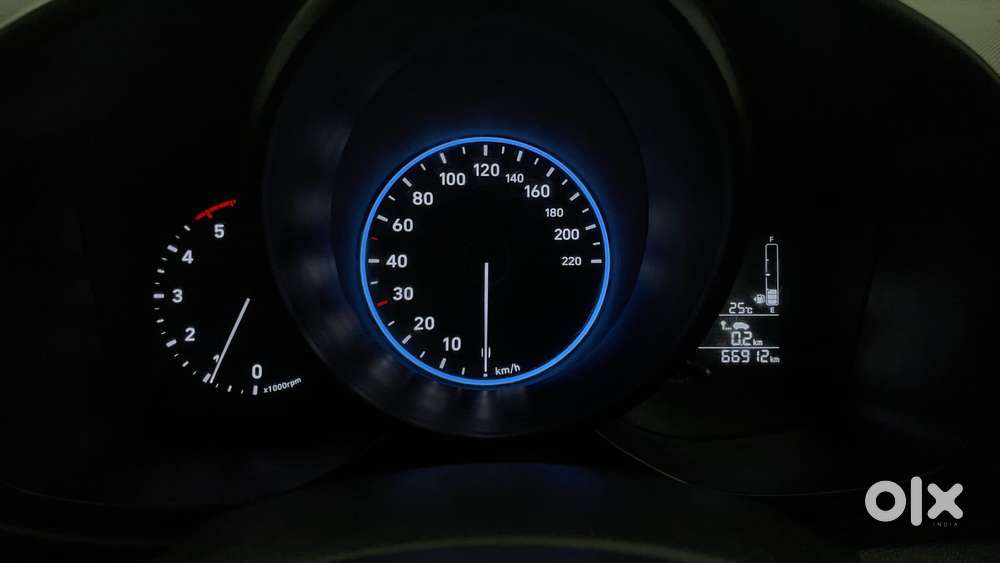 Hyundai Venue 1.5 S (o) Crdi, 2021, Diesel