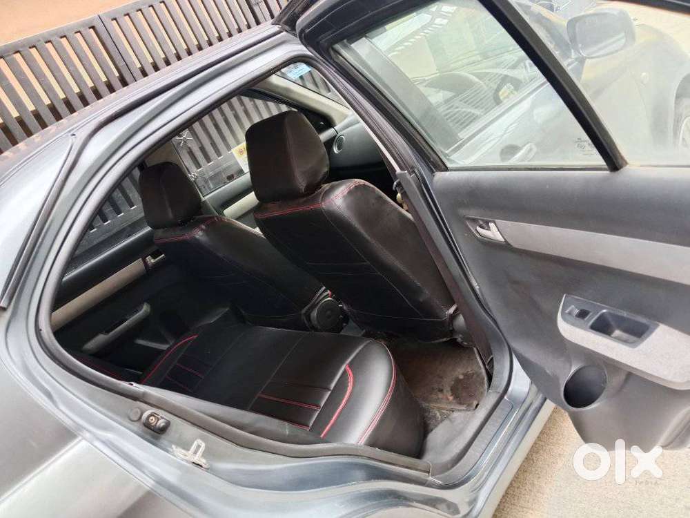 Maruti Suzuki Swift Dzire 1.2 Vxi Bsiv, 2011, Petrol