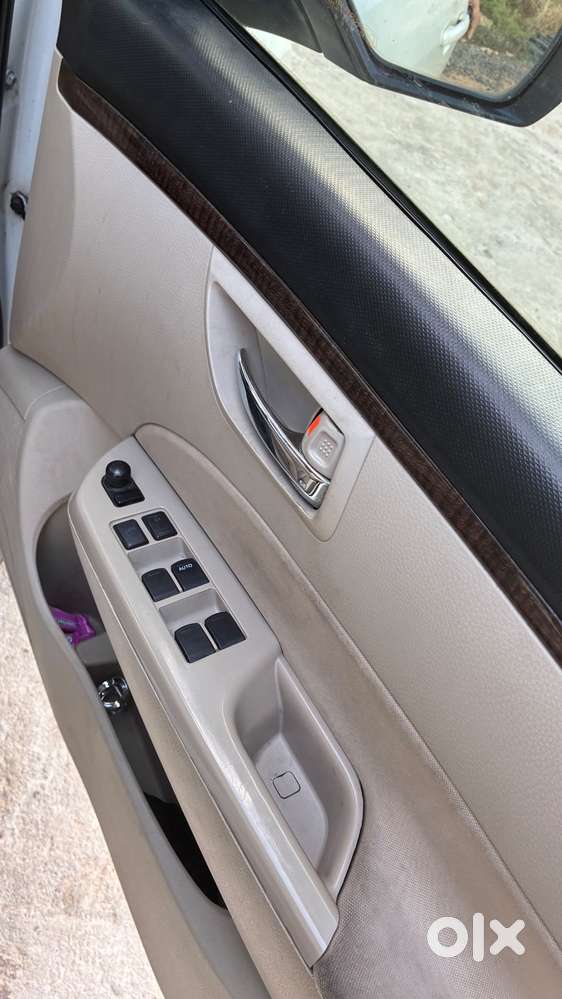 Maruti Suzuki Dzire 2016 Petrol Good Condition