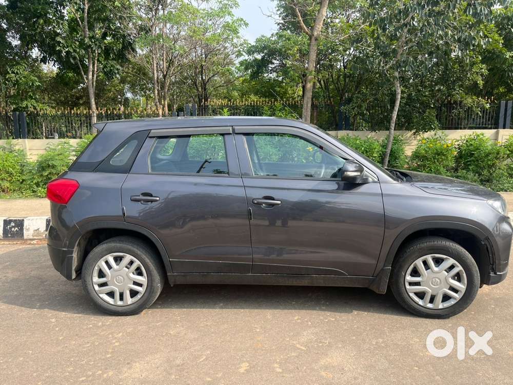 Maruti Brezza Petrol 2021