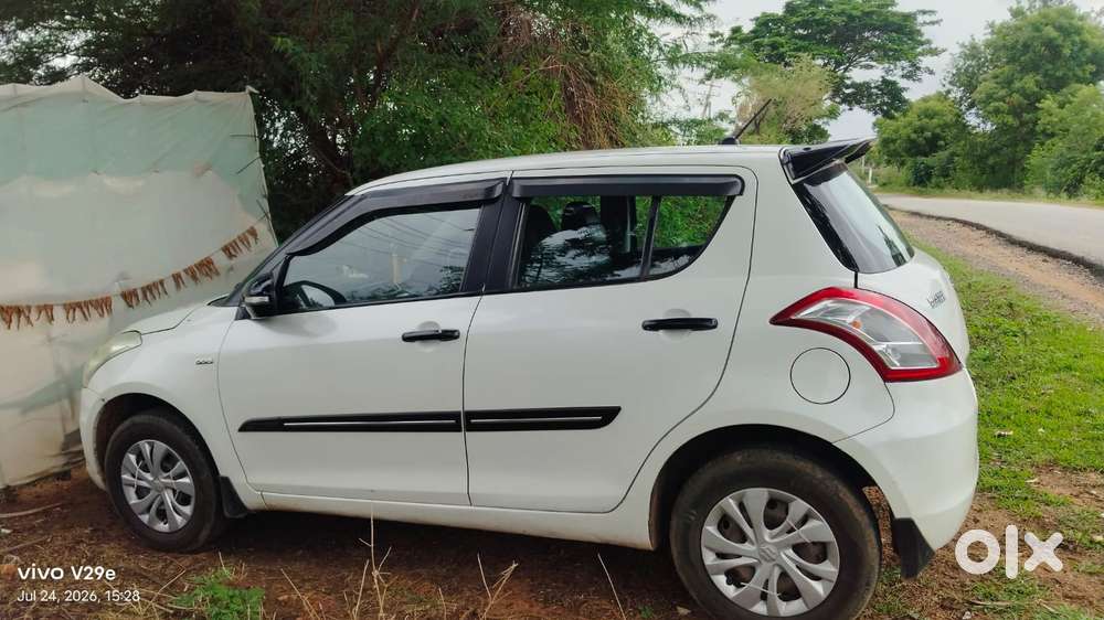 Maruti Suzuki Swift Vdi, 2011, Diesel