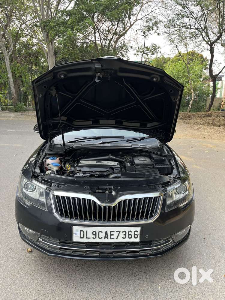 Skoda Superb 2013-2015 Elegance 1.8 Tsi Mt, 2015, Petrol