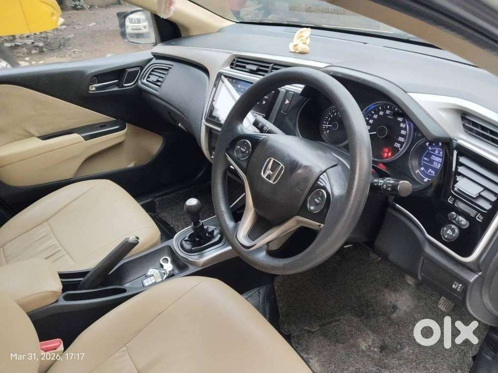 Honda City 1.5 V 5th Gen I-vtec Mt, 2019, Petrol