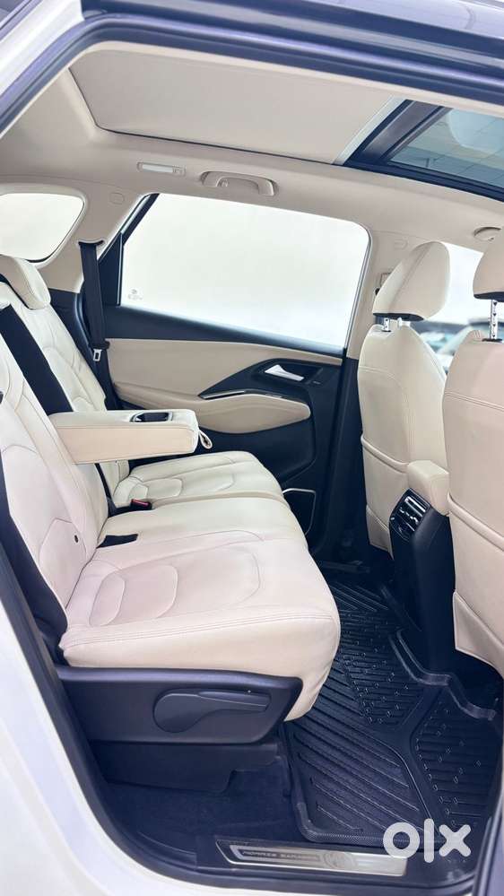 Mg Hector Savvy Pro 1.5 Turbo Cvt, 2023, Petrol