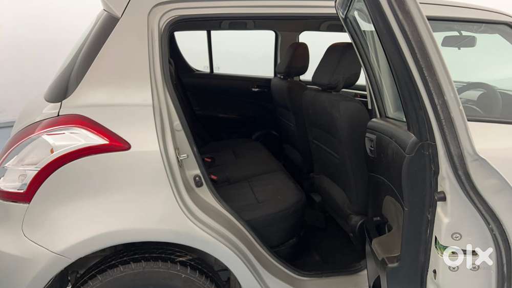 Maruti Suzuki Swift Vvt Vxi, 2012, Petrol