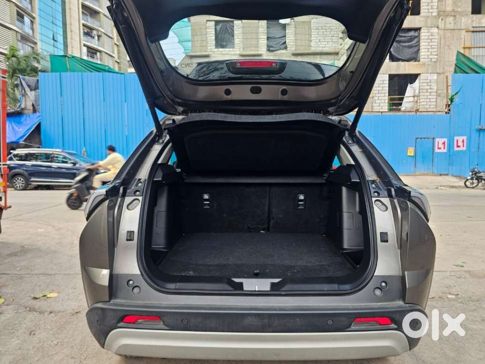 Maruti Suzuki Victoris Zxi Plus (o) Petrol Manual, 2025, Cng & Hybri..