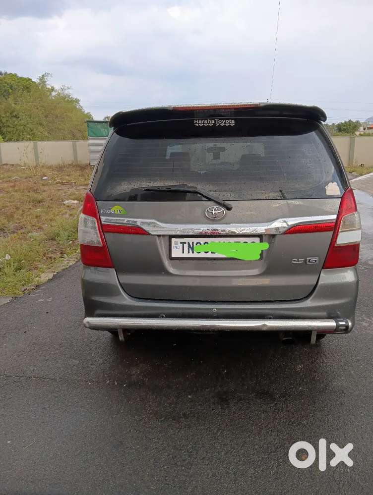 Toyota Innova Crysta 2014 Model Diesel Variant