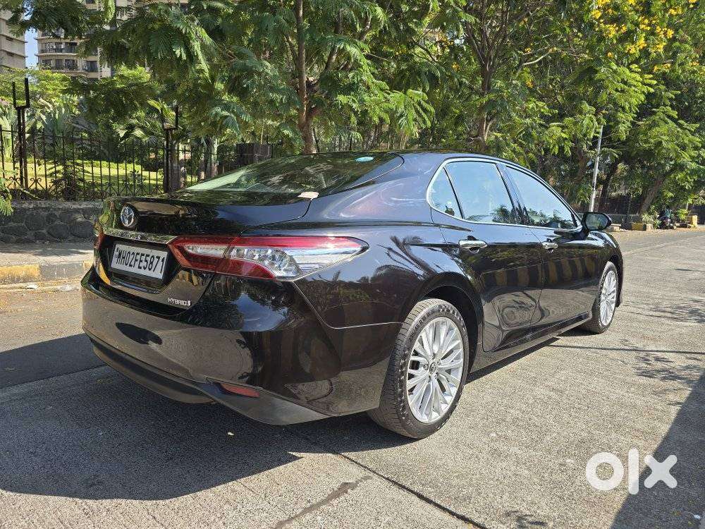 Toyota Camry Hybrid, 2019, Petrol