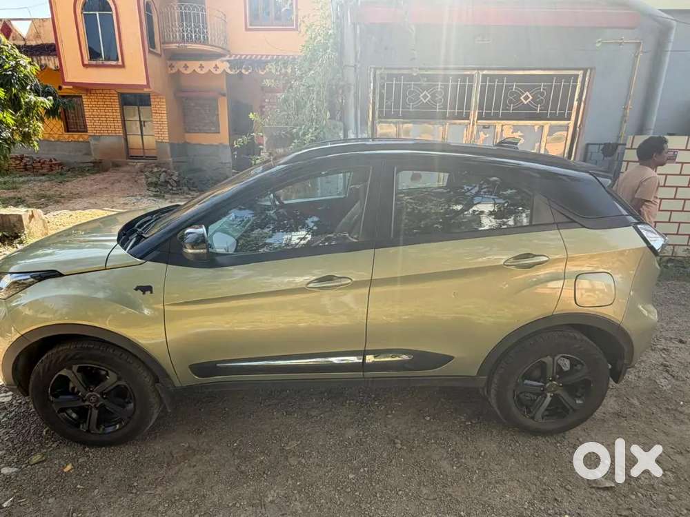 Tata Nexon 2022 Petrol