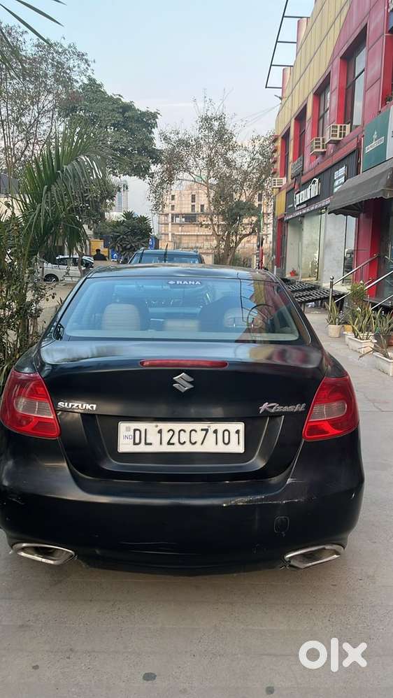 Maruti Suzuki Kizashi 2012 Petrol Good Condition 2 Key Available Black