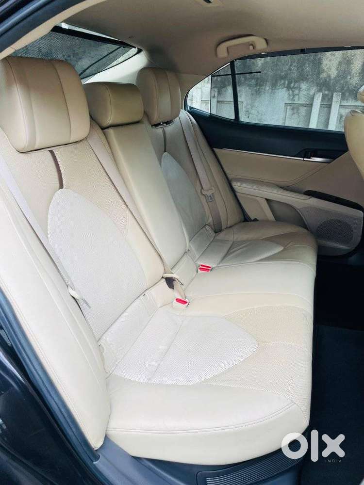 Toyota Camry Hybrid, 2020, Petrol
