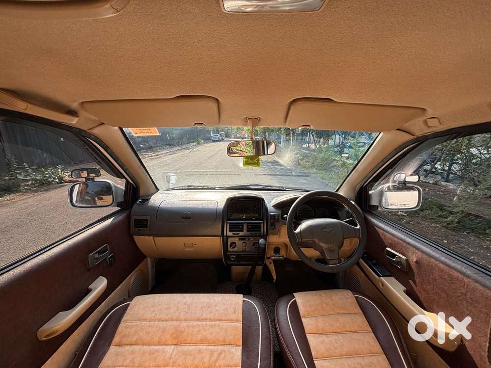 Chevrolet Tavera Lt 10 Seater Bsiii, 2013, Diesel