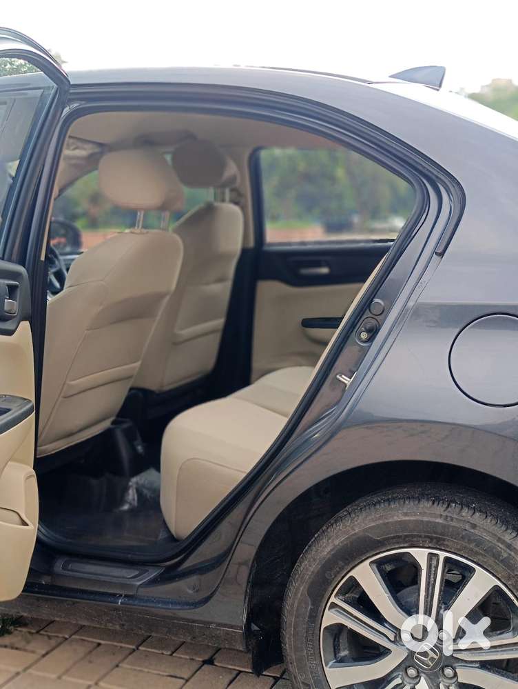 Honda Amaze 1.2 Vx (o) At I-vtec, 2023, Petrol