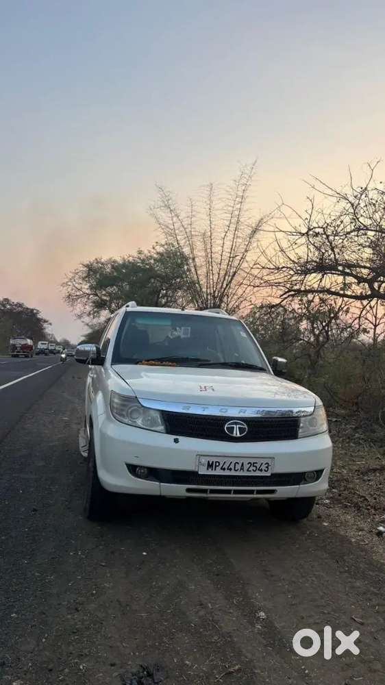 Tata Safari Storme 2014 Diesel Good Condition White Colour