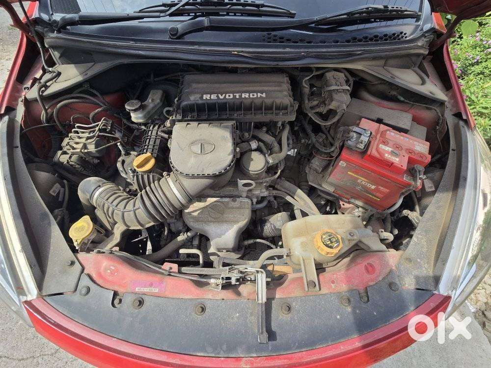 Tata Tiago 1.2 Revotron Xza, 2018, Petrol
