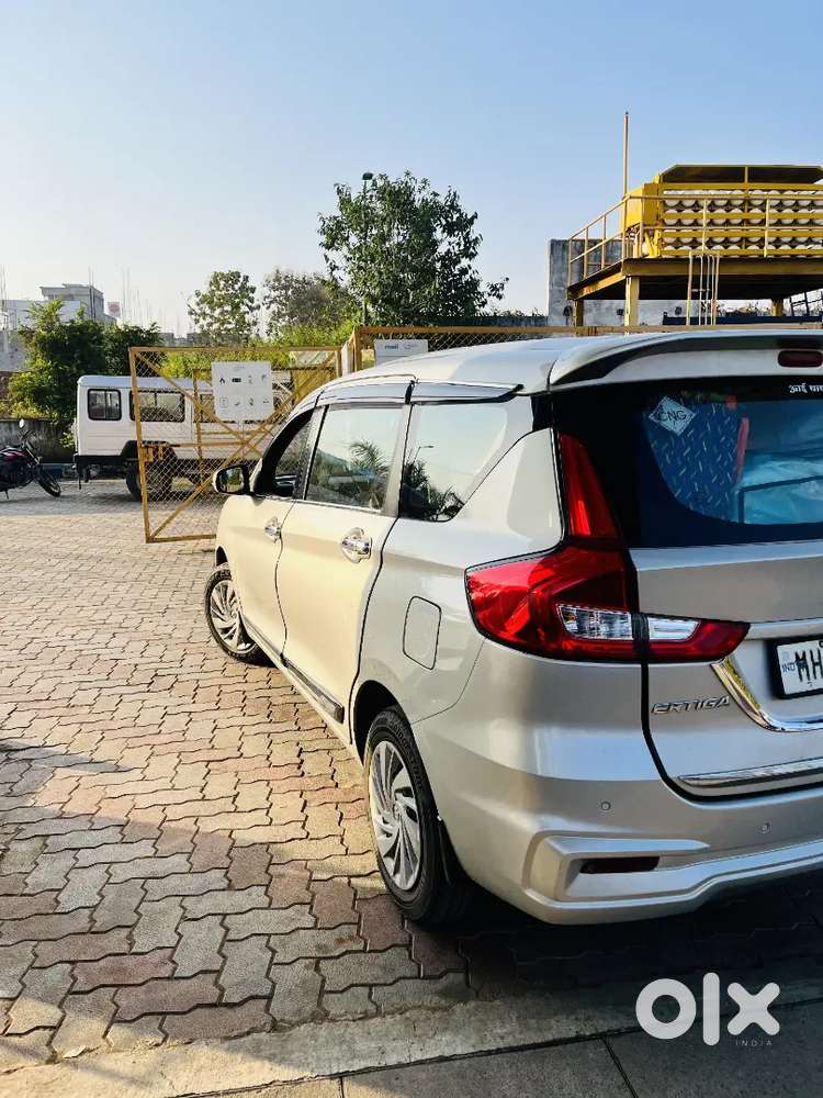Maruti Suzuki Ertiga Vxi Cng (o)