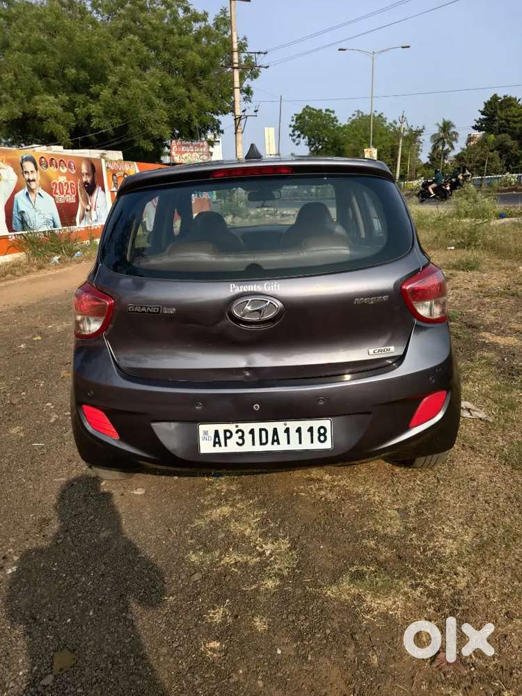 Hyundai Grand I10 Prime 2015 Diesel 105000 Km Driven