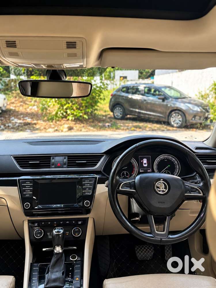 Skoda Superb Lk 1.8 Tsi At, 2016, Petrol