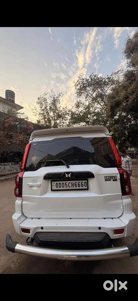 Brand New Scorpio N Top End S11 White Choice Number 6660