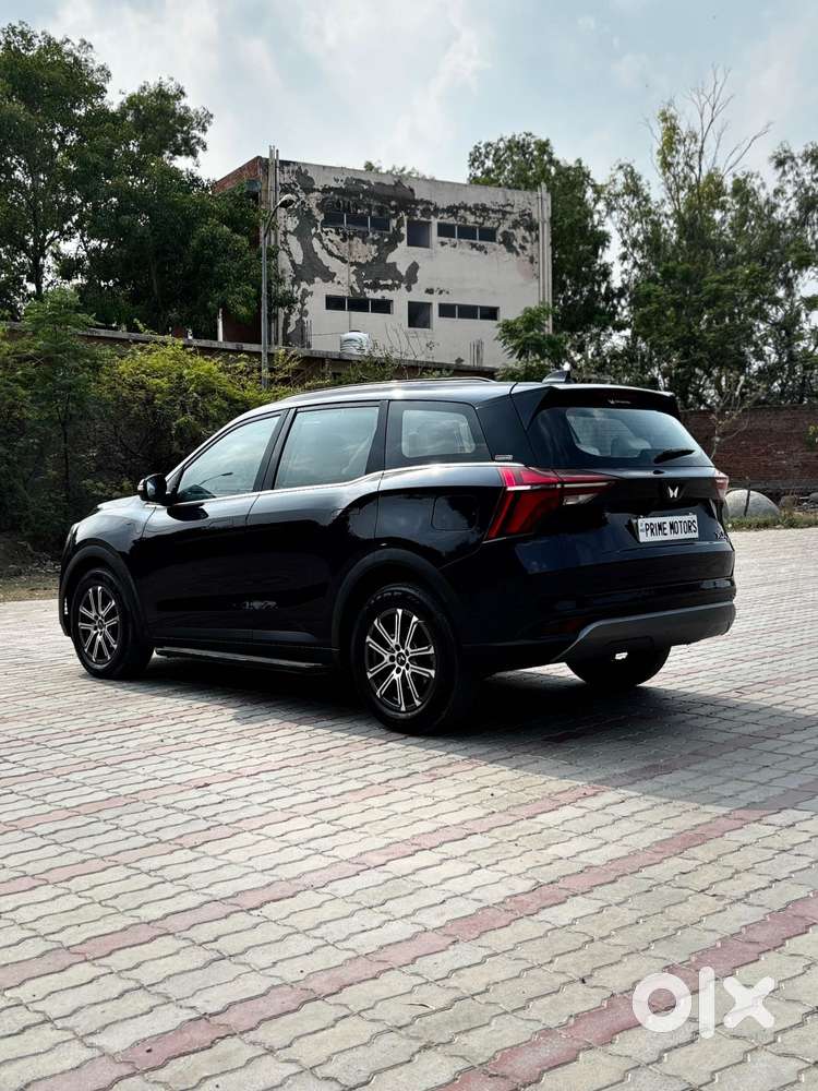 Mahindra Xuv700 2.2 Ax 7 Diesel At Str Awd, 2023, Diesel