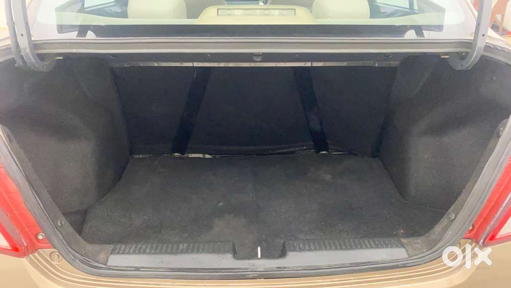 Maruti Suzuki Swift Dzire Amt Vdi, 2018, Diesel