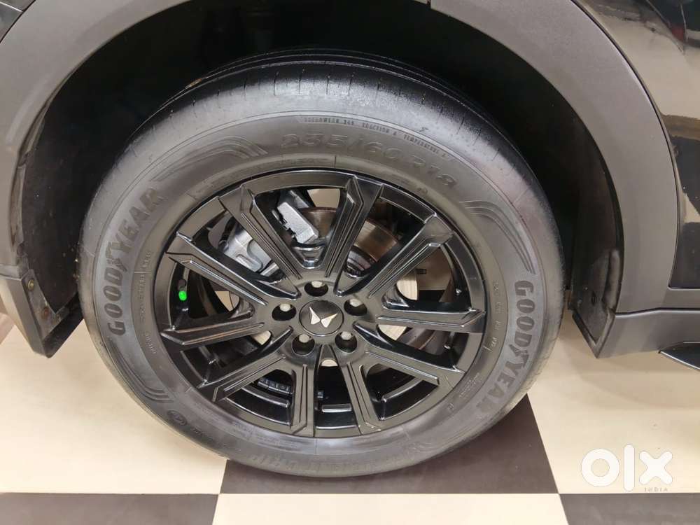 Mahindra Xuv700 2.2 Ax 7 Diesel At Luxury Pack Str, 2024, Diesel