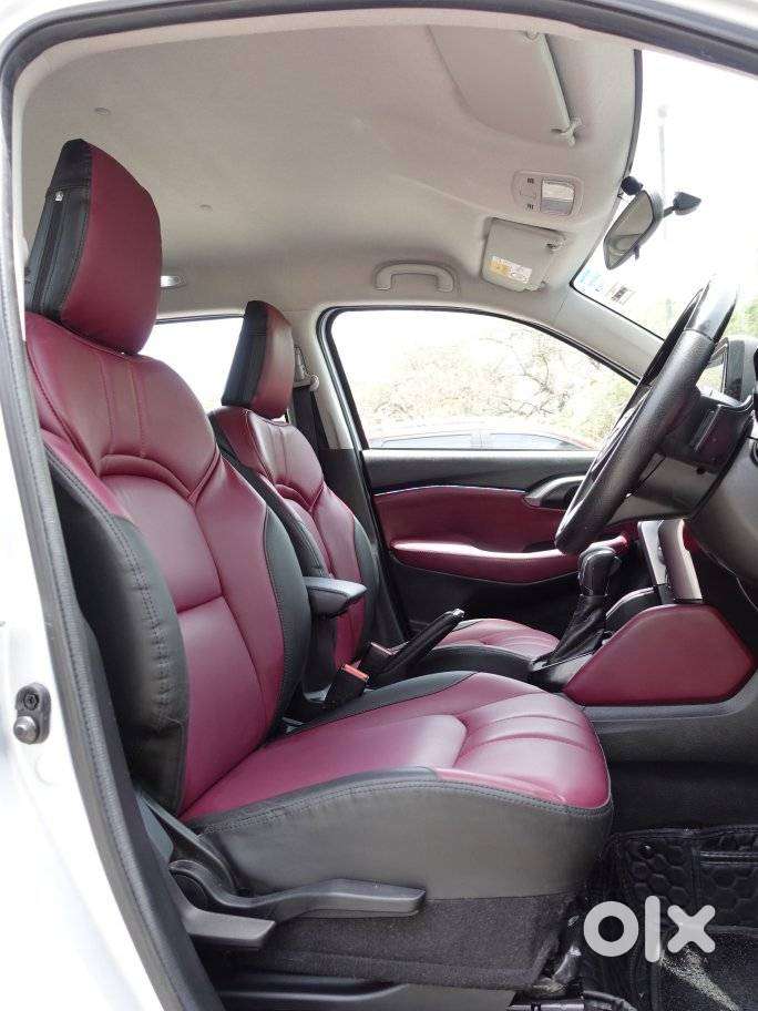 Maruti Suzuki Grand Vitara 1.5 Delta Smart Hybrid At, 2023, Petrol