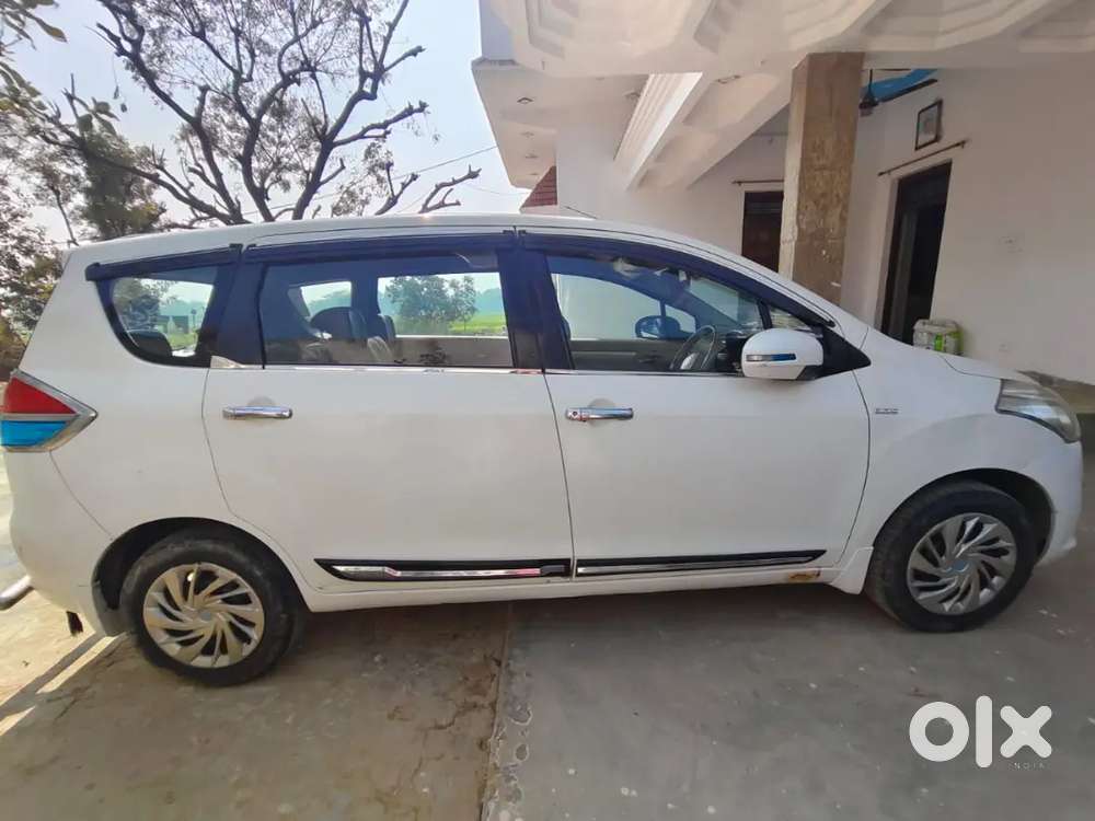 Maruti Suzuki Ertiga 2013 Diesel 123252 Km Driven