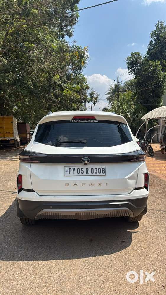 Tata Safari Diesel Adventure 2024