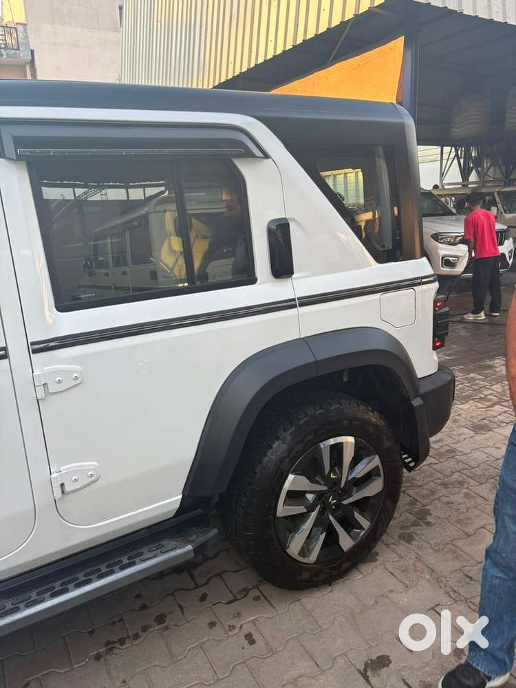Mahindra Thar Roxx 2025 Diesel Auto
