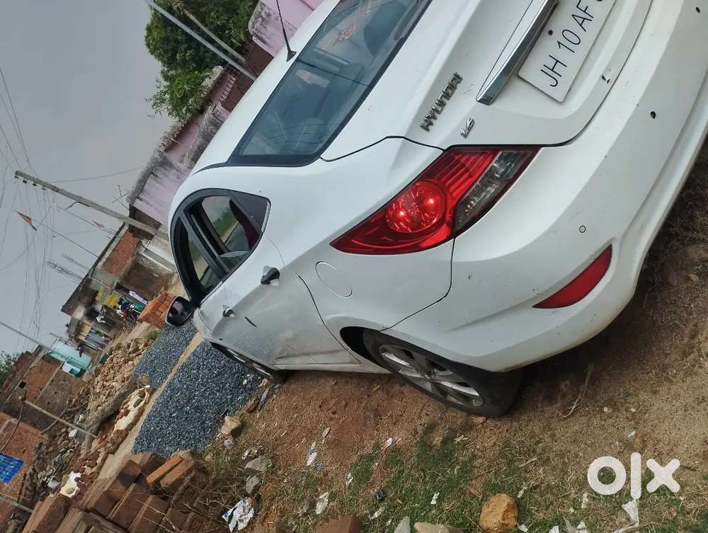Hyundai Verna 2012 Diesel 900000 Km Driven