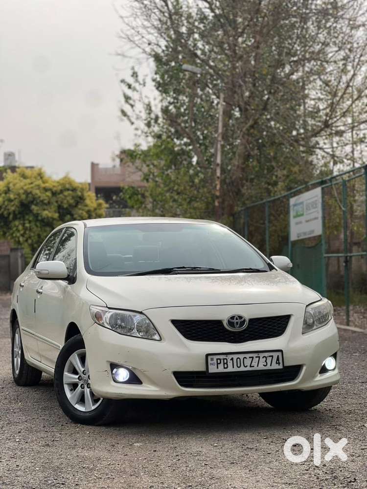 Toyota Corolla Altis 2010 Diesel Well Maintained