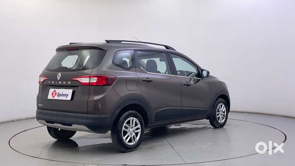 Renault Triber Rxt, 2021, Petrol