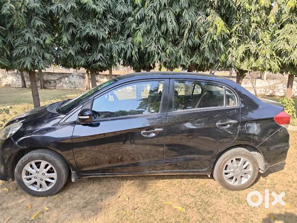 Honda Amaze 2014 Diesel Top Model, Perfect Condition