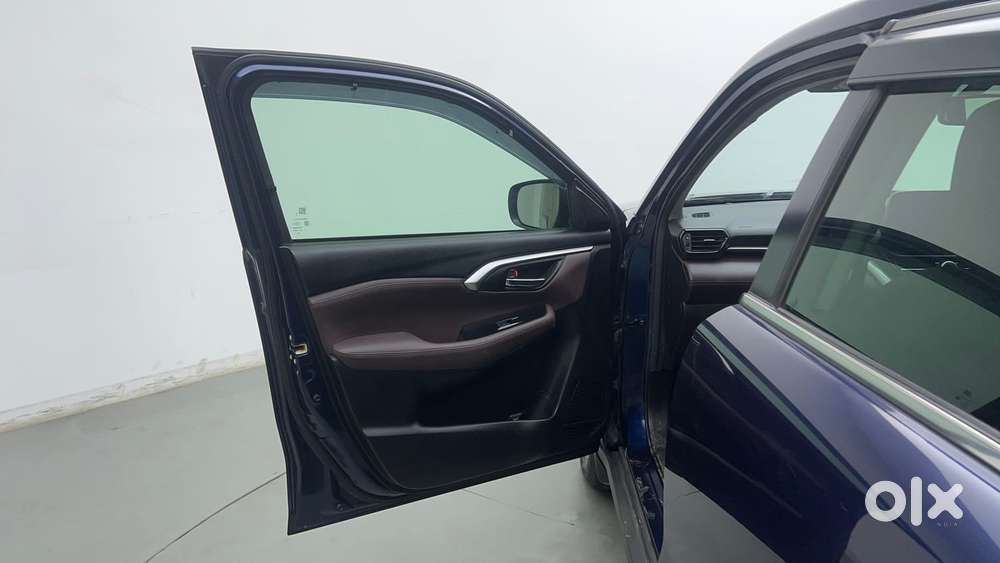 Maruti Suzuki Grand Vitara 1.5 Zeta Smart Hybrid At, 2023, Petrol