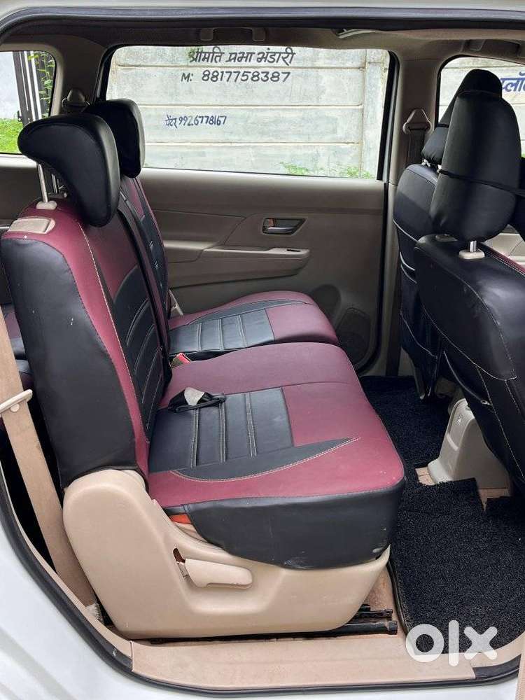 Maruti Suzuki Ertiga 1.4 Vxi Cng Anniversary Edition, 2022, Cng & Hy..