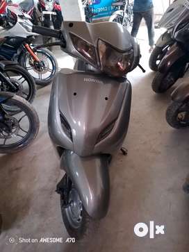 Scooty Buy Sell Second Hand Scooty in Indirapuram Used Scooters in Indirapuram OLX