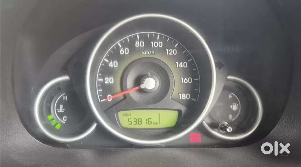 Hyundai Eon Magna +, 2013, Petrol