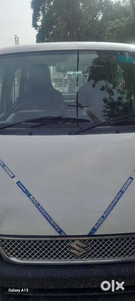 मारुति Ecco Cng + Petrol