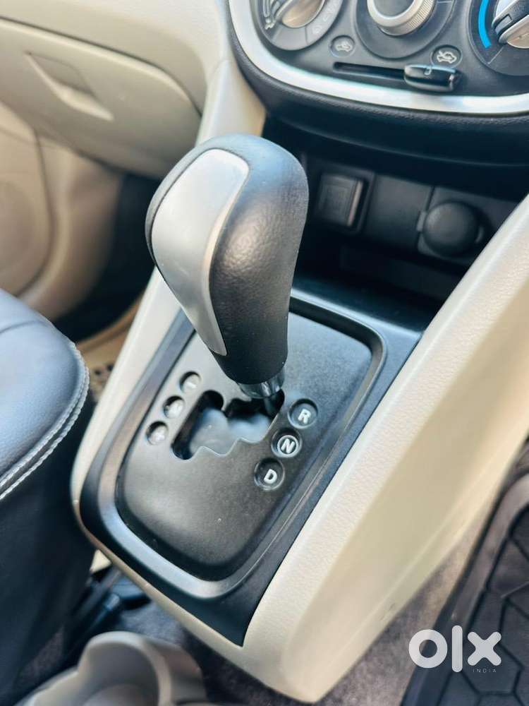 (alpha Motors) 2016 Maruti Suzuki Celerio Auto Vxi