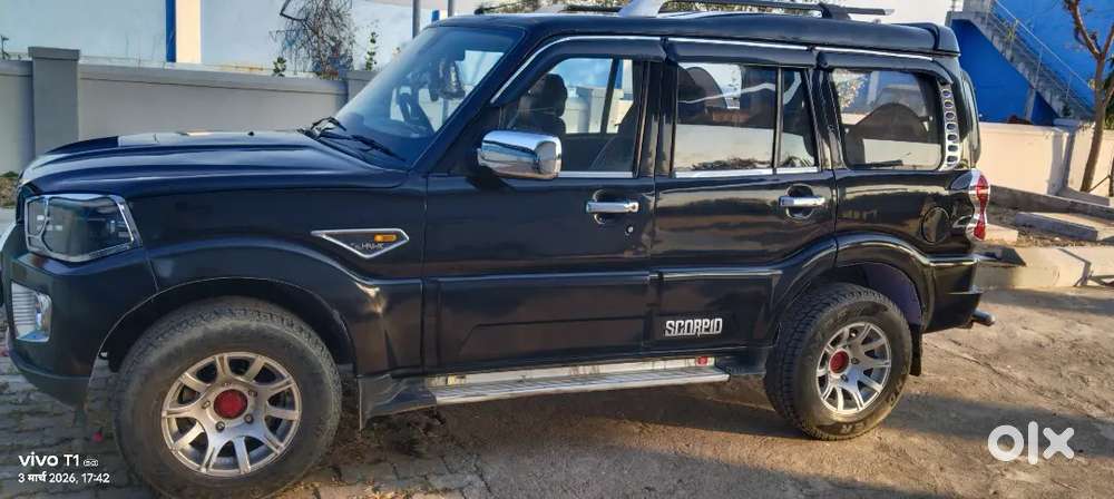 Mahindra Scorpio Gadi