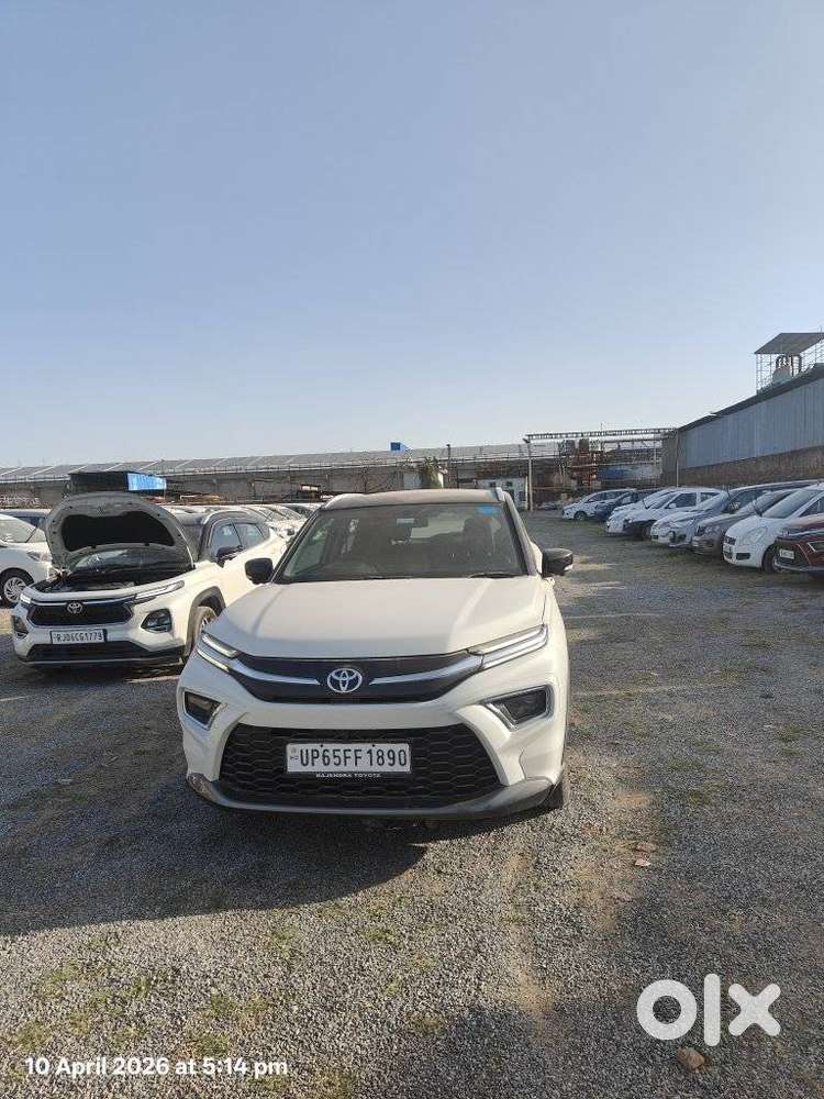 Toyota Urban Cruiser Hyryder 1.5 V Neo Drive At, 2024, Petrol