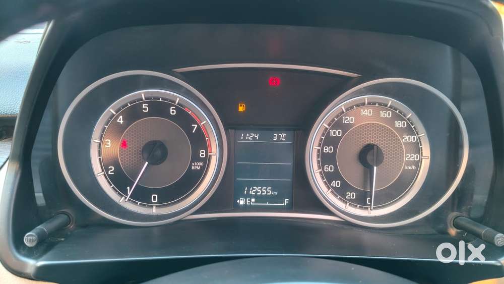 Maruti Suzuki Swift Dzire Zxi + Mt, 2023, Lpg