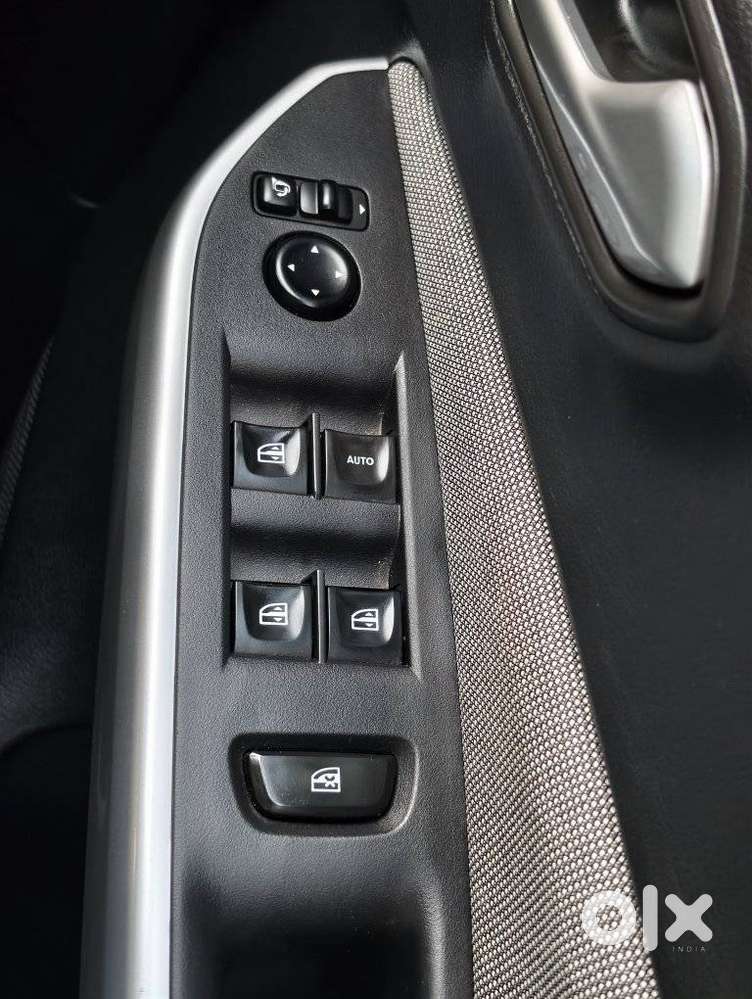 Nissan Magnite Xv Turbo, 2021, Petrol