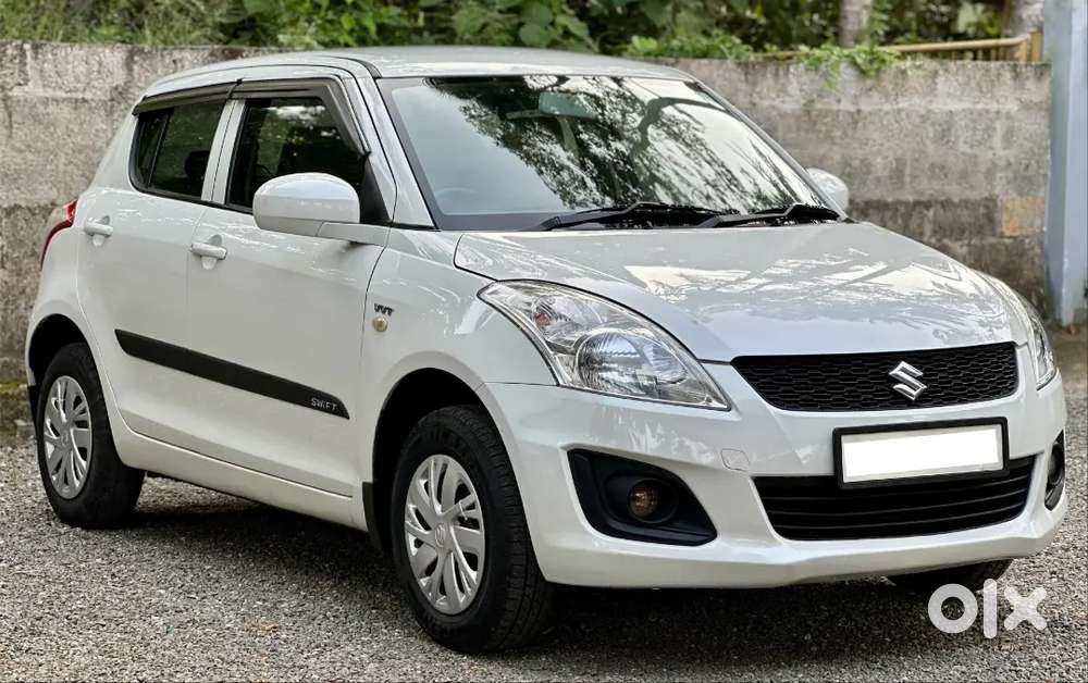 2017 Swift Lxi (o) Petrol Single Owner
