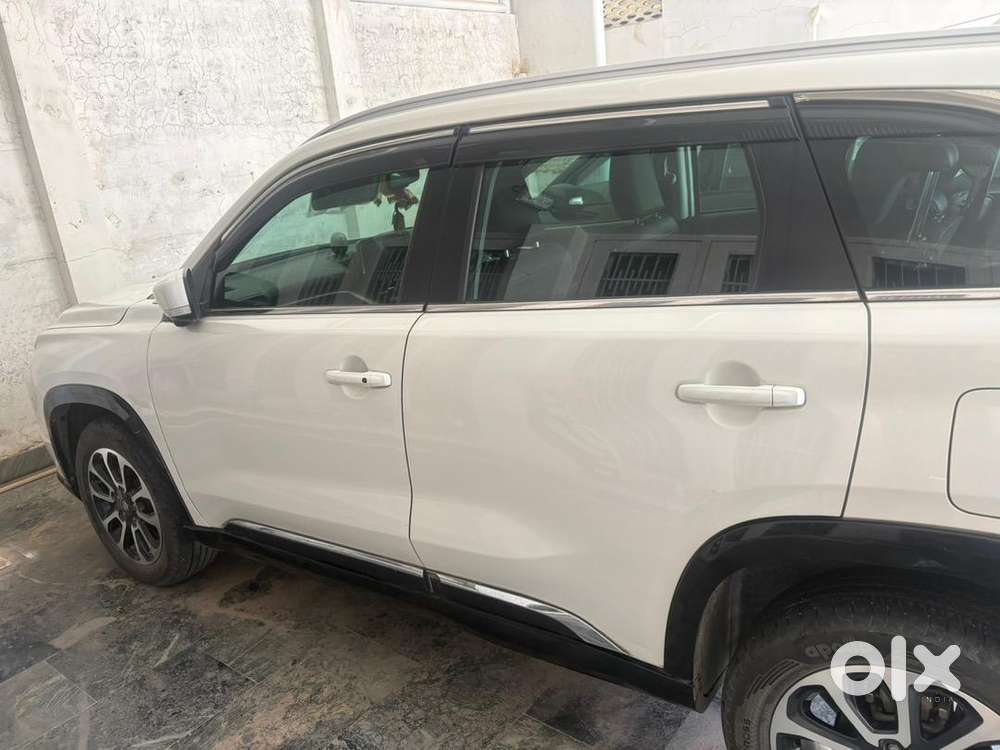 Maruti Suzuki Grand Vitara 2023 Top Model