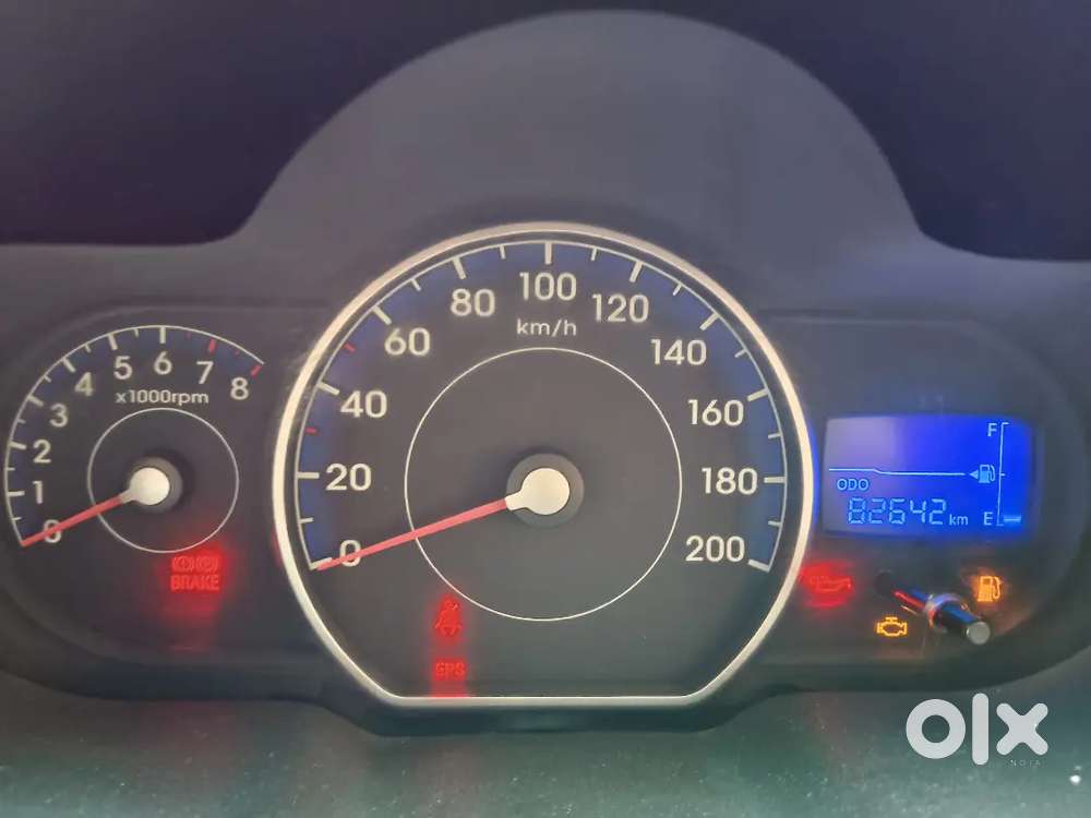 Hyundai I10 Sportz 2012