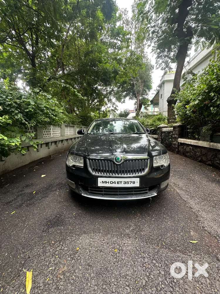 Skoda Superb Ambition 2011