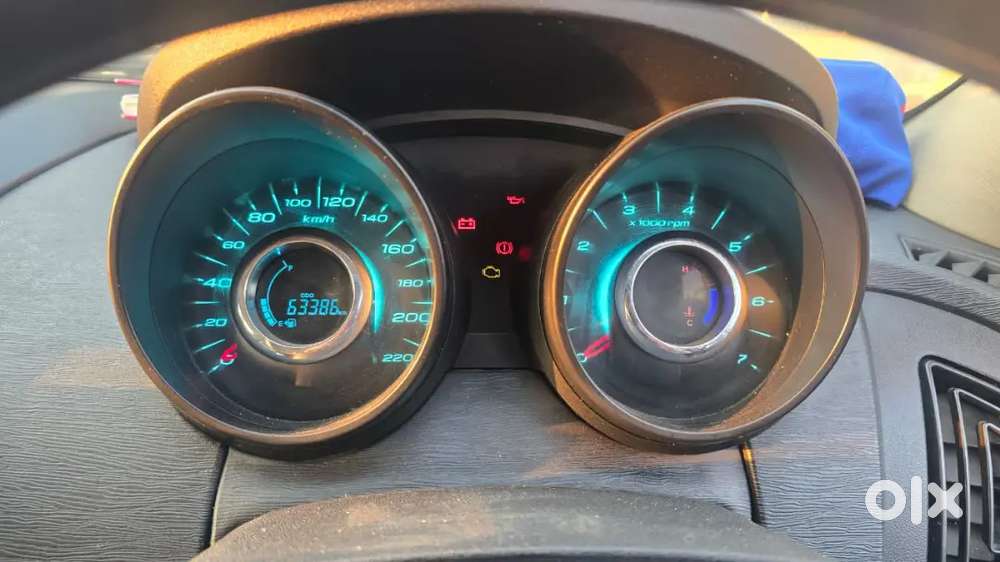 Mahindra Xuv500 W4 2015 Diesel  Second Owner  Well Maintained Suv
